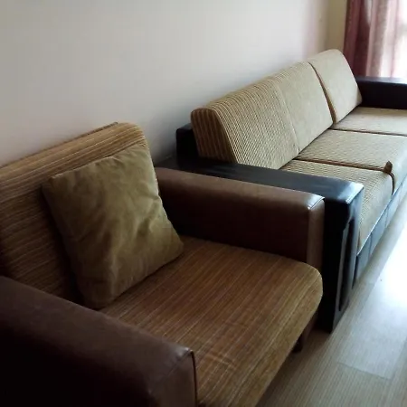 Apartament Sunny Plaza 33 *