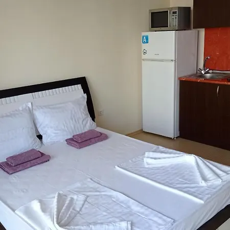 Sunny Plaza 33 Apartament *